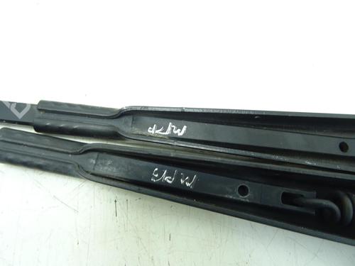 Front windshield wiper arm VW GOLF V (1K1) 1.9 TDI | BP30079489C143