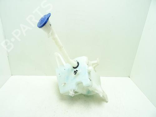 Used Windscreen washer tank TOYOTA VERSO (_R2_) 2.0 D-4D (AUR20_, AUR20R) (124 hp) 31993677