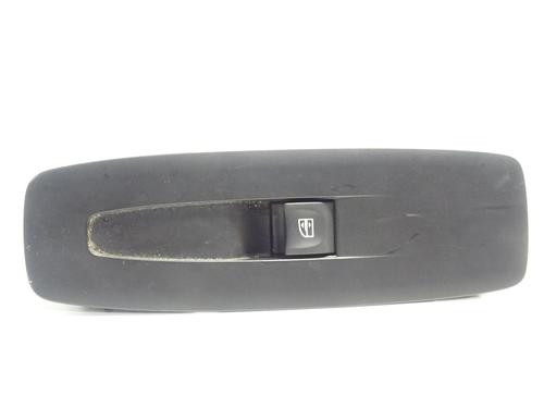 right-front-window-switch-renault-megane-iv-hatchback-b9amn_-2015-30778284 main image