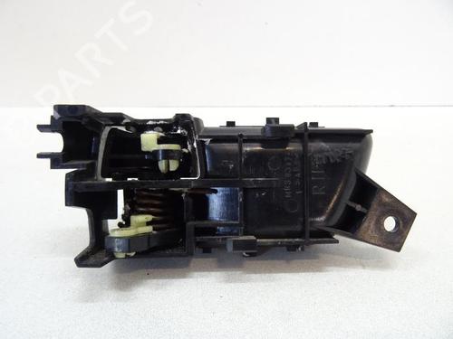 Used Front right interior door handle Front right interior door handle 20068068 20068068