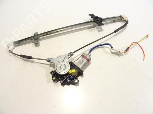 Rear left window mechanism SUZUKI GRAND VITARA I (FT, HT) 2.7 4x4 (JA627, SQ627W2) | BP30106779C24 