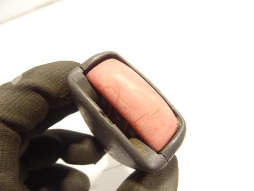 Seat buckle VOLVO XC90 I (275) D5 AWD | BP29967724I32 