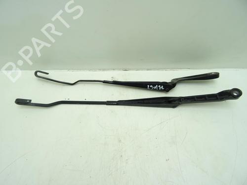 Front windshield wiper arm VW POLO (6N2) 1.4 TDI | BP25268556C143 
