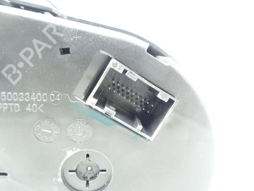 Used Instrument cluster Instrument cluster FIAT 500X (334_) 1.6 D Multijet (334AXA1B, 334AXA11) (120 hp) 30001090 30001090