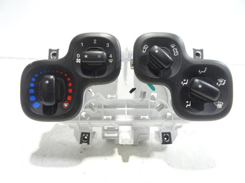 climate-control-fiat-panda-312_-319_-2012-26710295 main image