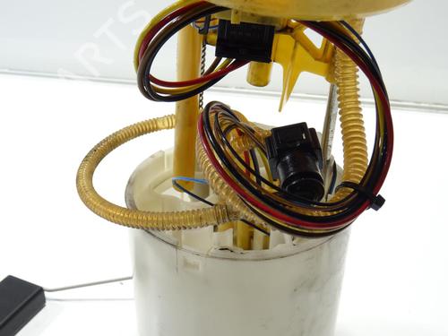 Used Fuel pump Fuel pump AUDI Q3 (8UB, 8UG) [2011-2020] 33927111 33927111