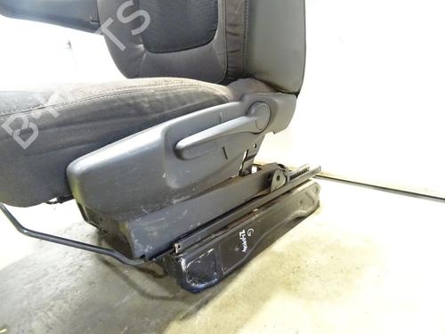 Left front seat FIAT TALENTO Van (296_) 1.6 D | BP28075850C15  - Image 6