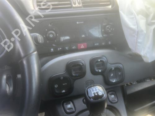 Rear left interior door handle FIAT PANDA (312_, 319_) 0.9 Natural Power (312PXN1A) | BP32269767I15