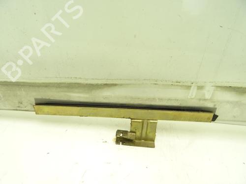 Used Front right door window Front right door window LADA NIVA Closed Off-Road Vehicle (2121, 2131) 1600 4x4 (73 hp) 36148452 36148452