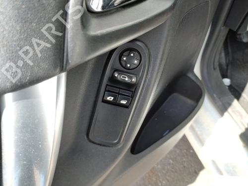 Used Parts CITROËN C3 II (SC_) 1.4 HDi 70 (SC8HZC, SC8HR0, SC8HP4) 5015671