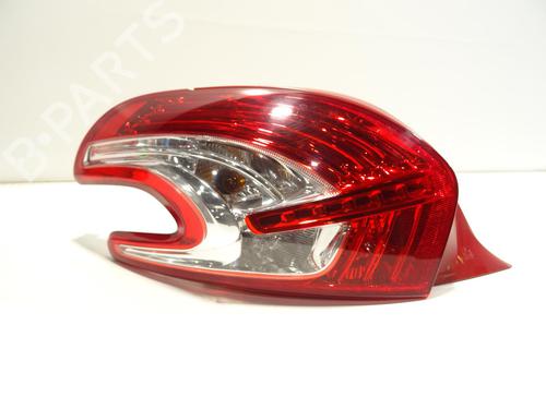 Used Left taillight PEUGEOT 208 I (CA_, CC_) 1.2 VTI 82 (82 hp) 20050414