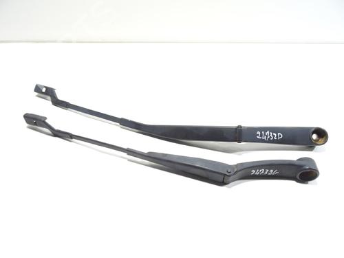 Used Front windshield wiper arm KIA CEE'D Hatchback (ED) 1.6 CRDi 115 (115 hp) 20062594