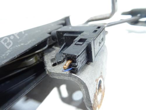 Used Hand brake Hand brake VW POLO V (6R1, 6C1) 1.2 (70 hp) 36007858 36007858