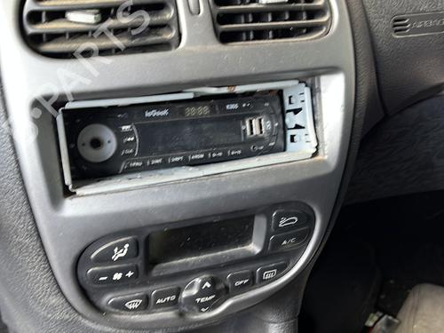 Mass air flow sensor PEUGEOT 206 SW (2E/K) 1.6 HDi 110 | BP33738689M95 - Image 14