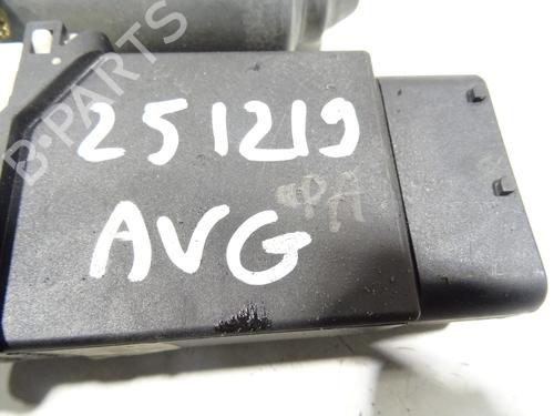 Used Right front window motor Right front window motor VW GOLF IV (1J1) 1.9 TDI (90 hp) 30910862 30910862