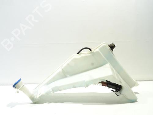 Used Windscreen washer tank LAND ROVER RANGE ROVER SPORT II (L494) 4.4 SDV8 4x4 (340 hp) 29525831