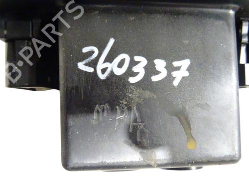 Used Left front window switch Left front window switch AIXAM CITY 0.4 (5 hp) 40124249 40124249