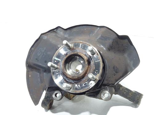 Used Left front steering knuckle HYUNDAI SANTA FÉ II (CM) 2.2 CRDi (155 hp) 30361738