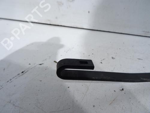 Used Rear windshield wiper arm Rear windshield wiper arm PEUGEOT 205 I (741A/C) 1.1 (49 hp) 33314614 33314614