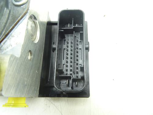 Used ABS pump ABS pump OPEL CORSA D (S07) 1.2 (L08, L68) (86 hp) 33804028 33804028