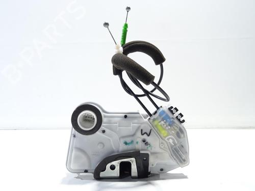 Front left lock TOYOTA COROLLA Estate (_E21_) 1.8 Hybrid (ZWE211W) | BP23787465C98
