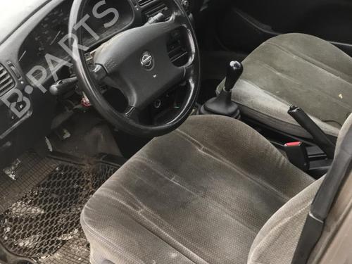 Used Parts NISSAN SUNNY III Liftback (N14) 1815908