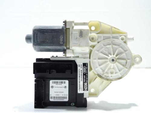 Right front window motor AUDI A3 (8P1) 2.0 TFSI | BP24295702E20 - Image 2
