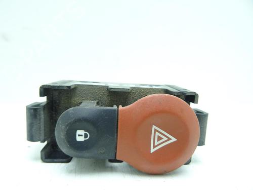 Used Warning switch Warning switch RENAULT KANGOO / GRAND KANGOO II (KW0/1_) 1.5 dCi 90 (KW05, KW08, KW0G, KW11) (90 hp) 31380016 31380016