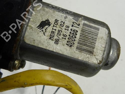 Used Front right window mechanism Front right window mechanism NISSAN MICRA II (K11) 1.0 i 16V (K11) (60 hp) 32368255 32368255