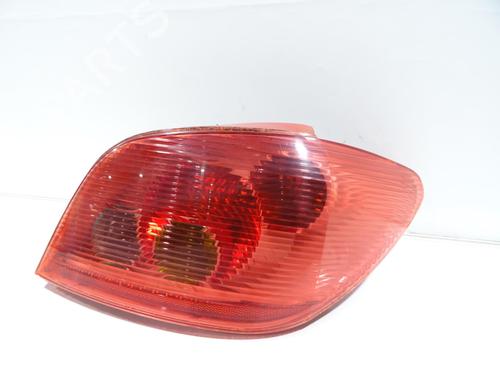 right-taillight-peugeot-307-3ac-2000-2001-2002-2003-2004-2005-2006-2007-2008-2009-2010-2011-2012-32063852 main image