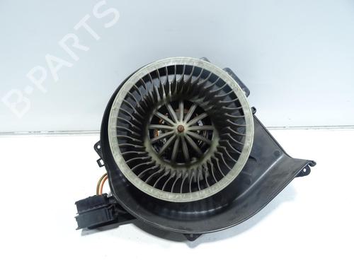 Used Heater blower motor Heater blower motor VW POLO V (6R1, 6C1) 1.2 (70 hp) 33609842 33609842