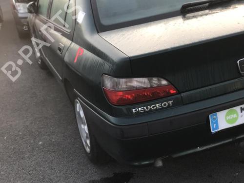 Left headlight PEUGEOT 406 (8B) 2.1 TD 12V | BP20040177C28 