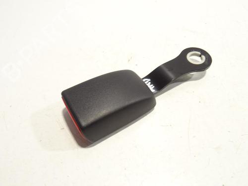 Used Seat buckle TOYOTA COROLLA Verso (ZER_, ZZE12_, R1_) 2.2 D-4D (AUR10_, AUR10R) (136 hp) 32447331