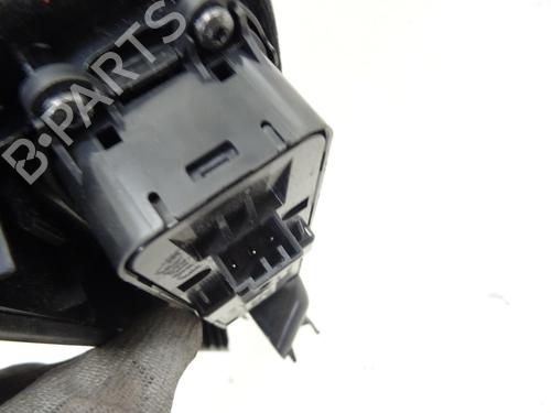 Used Left front window switch Left front window switch VOLVO C30 (533) D2 (115 hp) 20040307 20040307