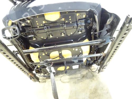 Left front seat VW EOS (1F7, 1F8) 2.0 TDI | BP31362462C15 