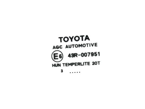 front-right-door-window-toyota-yaris-cross-mxp_-2020-40123969 main image