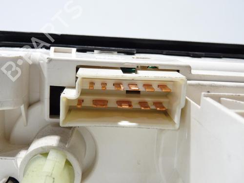 climate-control-opel-tigra-twintop-x04-2004-2005-2006-2007-2008-2009-2010-30355839 main image