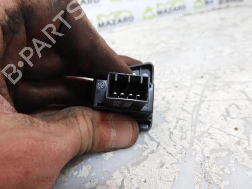 Used Left front window switch Left front window switch FIAT 500 (312_) 1.2 (312AXA1A) (69 hp) 20046905 20046905