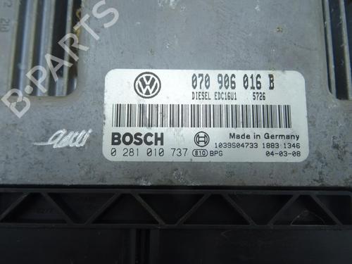 Used Engine control unit (ECU) Engine control unit (ECU) VW PHAETON (3D1, 3D2, 3D3, 3D4, 3D6, 3D7, 3D8, 3D9) 5.0 V10 TDI 4motion (313 hp) 33609864 33609864