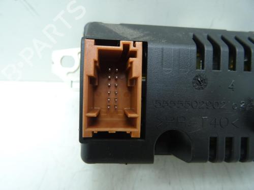 Used Display monitor Display monitor CITROËN C2 (JM_) 1.4 HDi (68 hp) 33946583 33946583