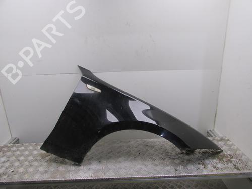 Used Right front fenders BMW 1 (E87) 116 i (115 hp) 25880123
