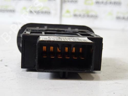 Used Switch Switch KIA SORENTO I (JC) 2.5 CRDi (170 hp) 21972680 21972680