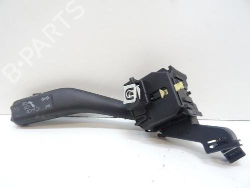 Used Switch Switch VW GOLF V (1K1) 1.9 TDI 4motion (105 hp) 22918276 22918276