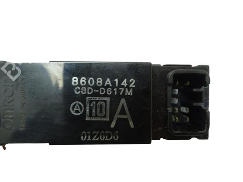 right-front-window-switch-mitsubishi-pajero-iv-v8_w-v9_w-2006-36148693 main image