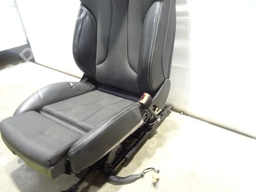 Right front seat AUDI A3 Sportback (8VA, 8VF) 1.4 TFSI | BP29115255C16