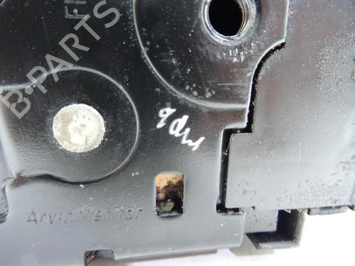 Rear left lock VW TOURAN (1T1, 1T2) 2.0 TDI | BP26177124C100 