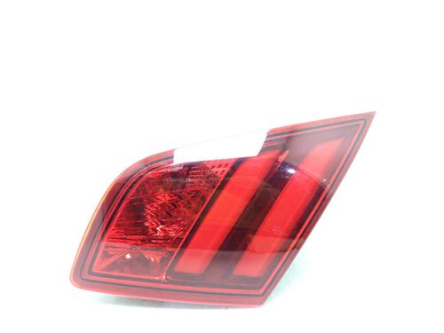 Feu de coffre droit PEUGEOT 308 II (LB_, LP_, LW_, LH_, L3_) 1.6 HDi / BlueHDi 115 (115 hp) 31968152