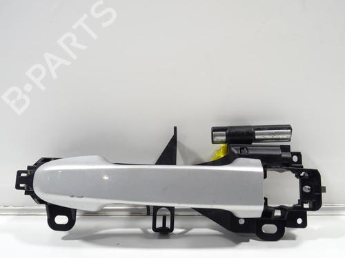 Used Front left exterior door handle TOYOTA YARIS (_P13_) 1.3 (NSP130_, NSP130) (99 hp) 20050315