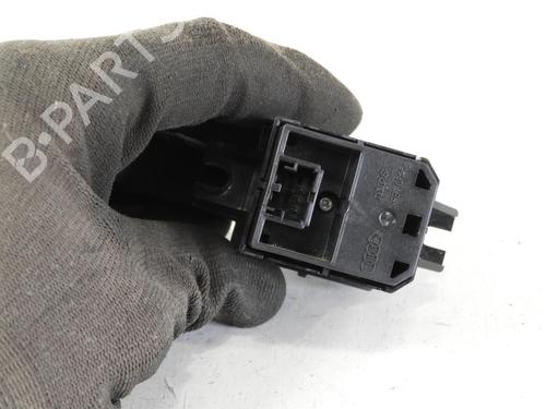 Used Switch Switch AUDI A5 Convertible (F57, F5E) 2.0 TFSI (190 hp) 20052871 20052871