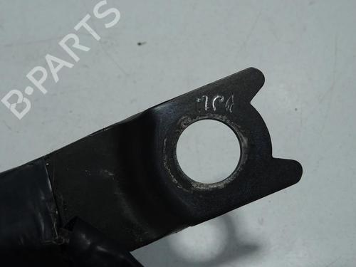 Seat buckle TOYOTA YARIS (_P9_) 1.4 D-4D (NLP90_, NLP90R) | BP29585630I32